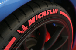 Tirestickers nálepky na pneumatiky - MICHELIN MAN